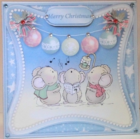 Mouse Carols - Curved Frame Card Mini Kit by Hazel Underwood