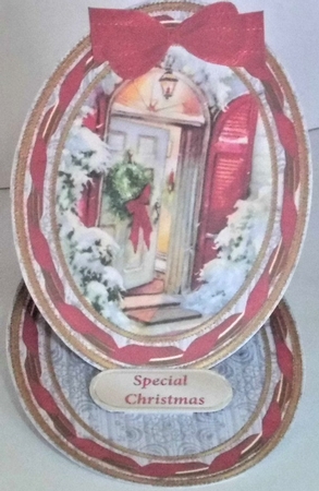 Christmas Red Door Oval Easel Card Mini Kit by Hazel Underwood
