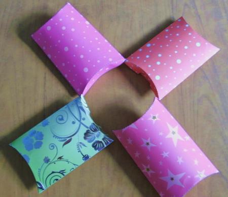Bumper Value Pack - Christmas Pillow Boxes by Heather Finn