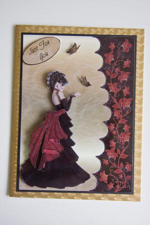 Elegant Lady on Gold Step by Step by Helanna Hancock