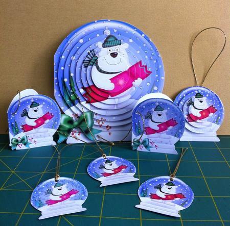 3D Xmas Polar Bear's Cracker Snowglobe Circle Pyramage Card by Helanna Hancock