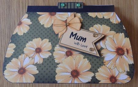 3D Shaped Card  Kit - Pretty Floral Clutch Bag by Helen Gomm