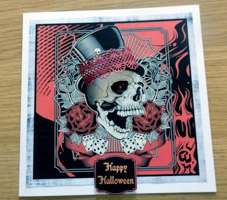 Skull card by Helen Gomm