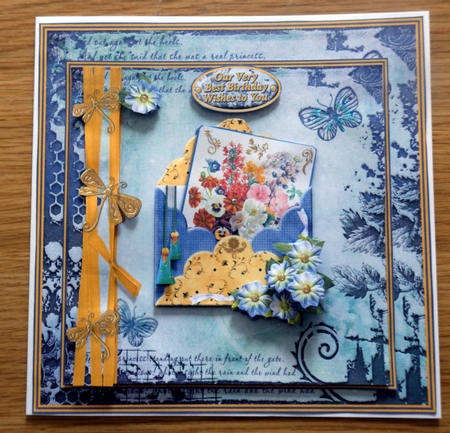 Floral Notes 2 Mini Kit by Helen Gomm