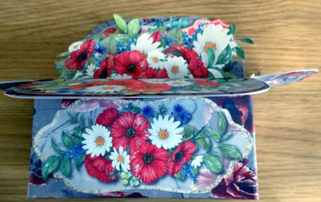 A Box Full of Poppy Delight - Pop Up Box - Multi Occasion by Helen Gomm