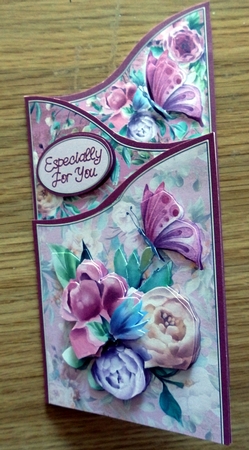 Multicolour Roses Cascade Sheet by Helen Gomm