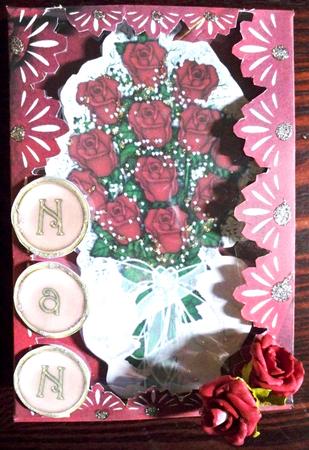 Nan's Bouquet Box Card by Helen Gomm