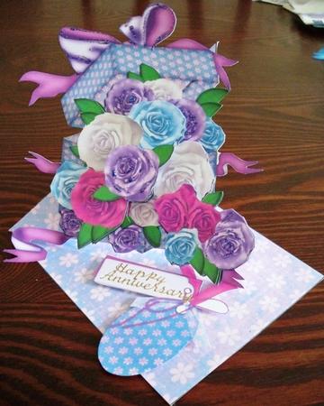 A Box of Roses Twisted Easel Card by Helen Gomm