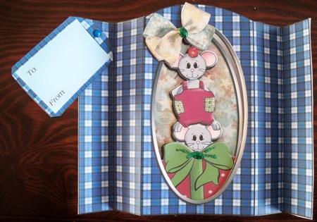 A Mouse's Christmas Spring Front Card by Helen Gomm