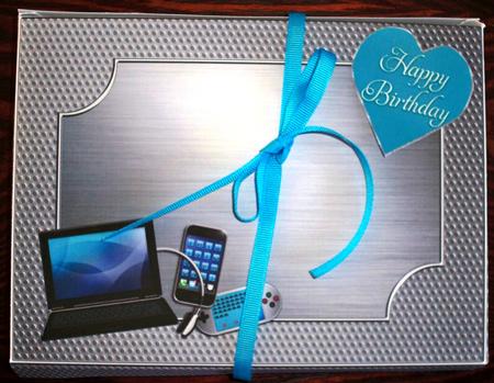 3D Gadgets N Gizmos Dvd or Console Game Gift Box Mini Kit by Helen Gomm