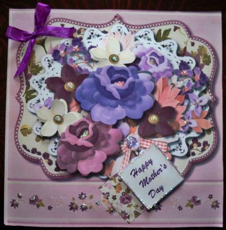 Lovely Mother's Day Greetings  by Helen Gomm