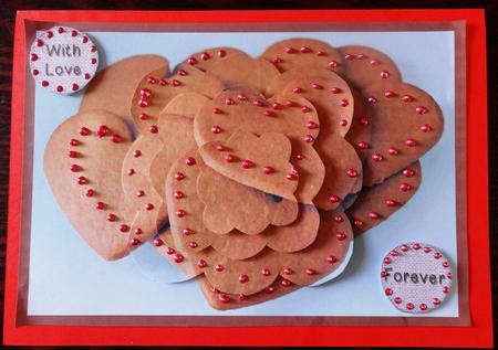 Christmas Heart Gingerbread Scalloped Pyramid by Helen Gomm