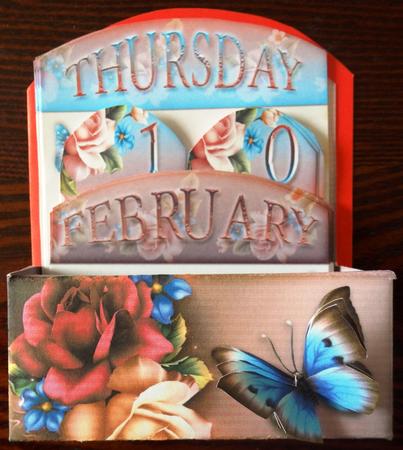 Perpetula Calendar Flower Roses 111 by Helen Gomm