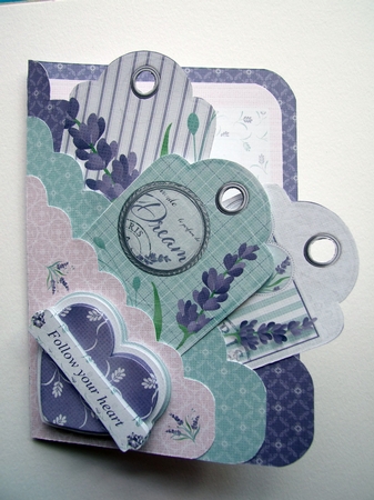 Follow Your Heart Scalloped Edge Pocket Card Kit by Helen Sunter