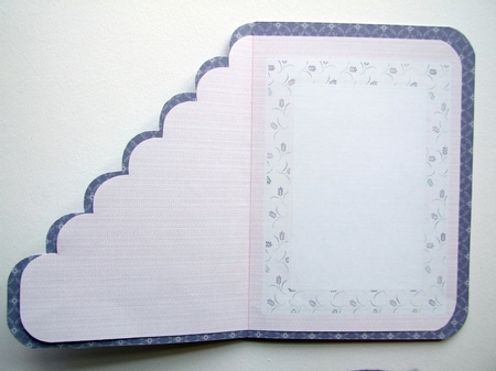 Follow Your Heart Scalloped Edge Pocket Card Kit by Helen Sunter