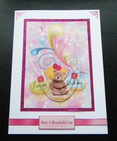 Partytime & Cupcakes, Oval Pyramids by Charlie Angel