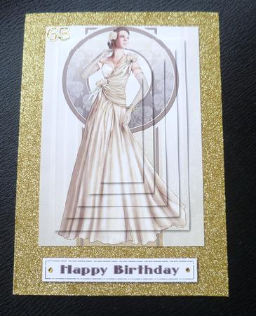 Art Deco Lady Rose (cream) Pyramid by Charlie Angel