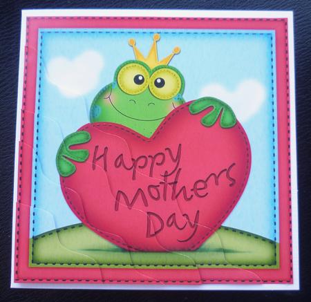 Freddy Frog's Mothers Day Heart Wavy Corner Side Stacker by Charlie Angel