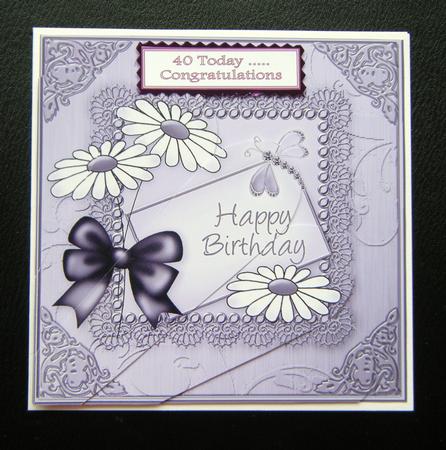 Daisies on Metallic Lace Quick Card with Fan Pyramage Topper by Charlie Angel