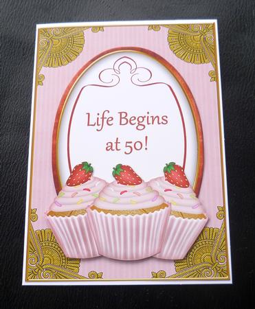 Berry Cupcake Life Begins at 50! Oval 7x5in Step by Step by Charlie Angel