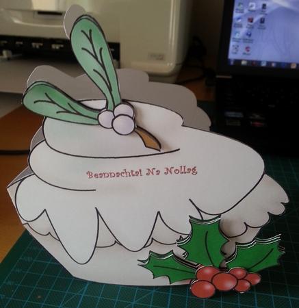 Mince Pie Shaped Card by Hennie Walsh