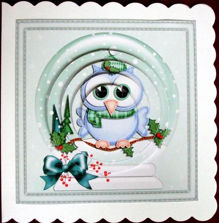Little Hoot Snowglobe Circle Pyramage Topper by Hilary Shemmans