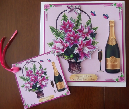 Birthday money wallet  Female by Hilda Mullinger