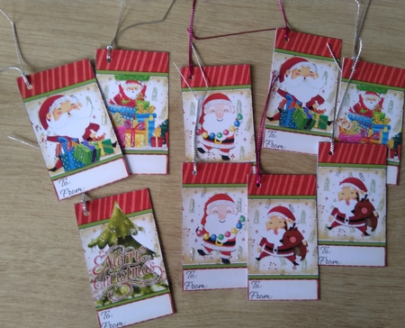 2019 Christmas tags sheet 6a by Honorscard Appleby
