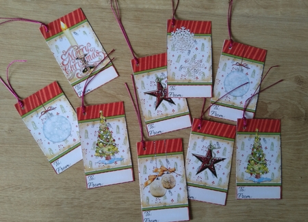 2019 Christmas tags sheet 8a by Honorscard Appleby