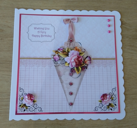 Floral Posy by Honorscard Appleby