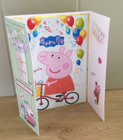 Green Gatefold With Balloons & Peppa Pig (SIX) by Honorscard Appleby