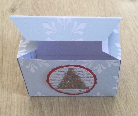 Snowflakes on Silver Grey Gradient by Honorscard Appleby