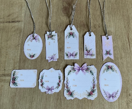 CHRISTMAS TAGS/LABELS 13 by Honorscard Appleby