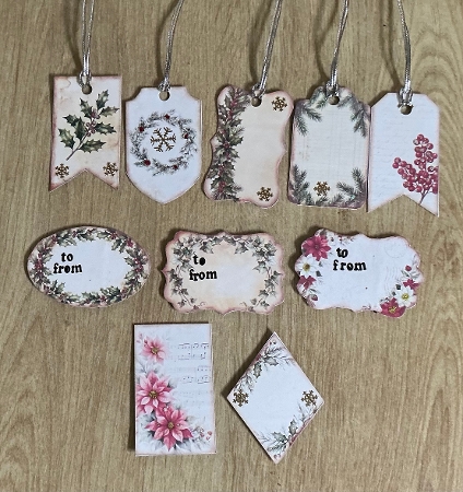 Vintage Christmas Tags by Honorscard Appleby