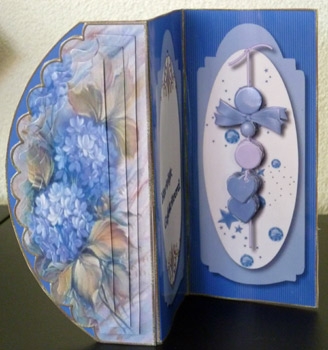 Lilac Scalloped Panel Tri-fold Card by Ine Moren