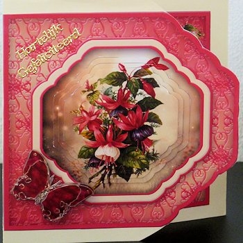 Red Fuchsias Cut Corners Card Mini Kit by Ine Moren