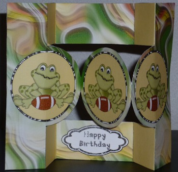 Rugby Frog Circle Pop Out by Ine Moren