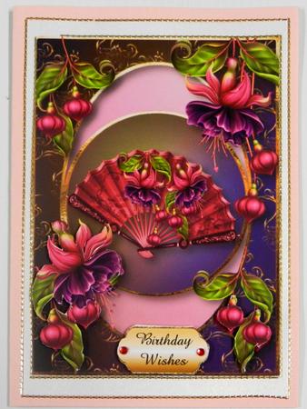 Centre Circle - Beautiful Fuschia Fan by Irene Drieman