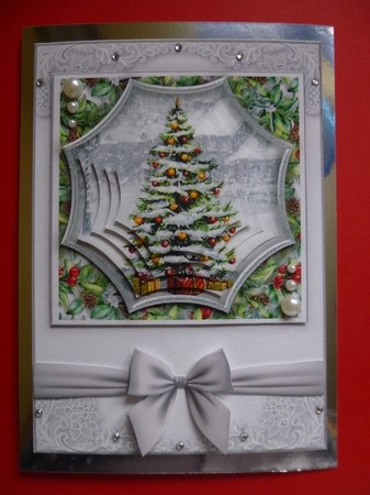 Christmas Pyramage mini kit 2 14 by Jayne Jones