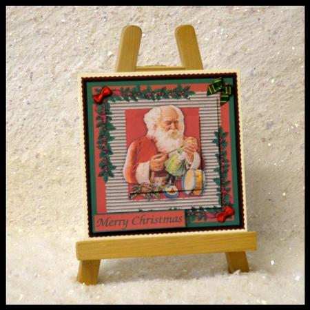 Vinta Santa Easy Pyramid Card by Jackie Bullock