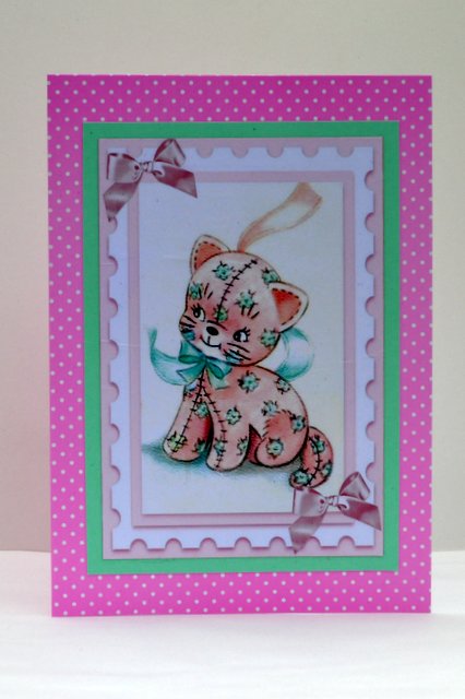 Cuddly Patchwork Kitten, with Bows Oval Pyramids by Jackie Bullock