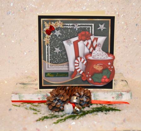 Sweet Christmas Memories Over the Edge Topper by Jackie Bullock