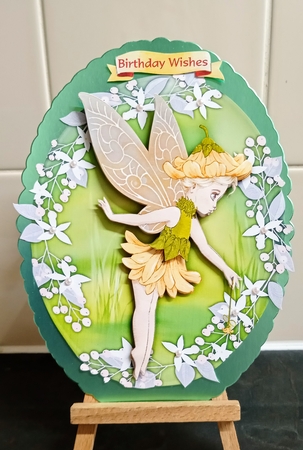 Beautiful Oval Fairy Daisy by Jackie Odonnell