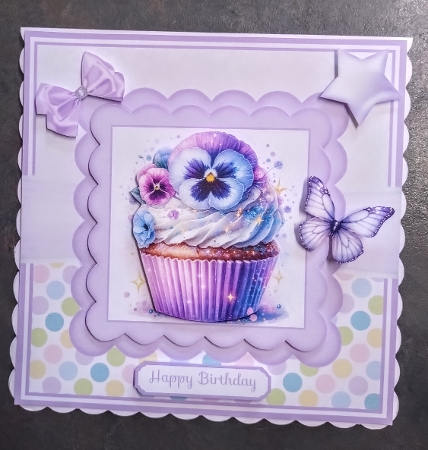PRETTY CUPCAKES by Jackie Odonnell