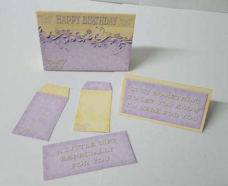 Minihandbag Box with Notecard and Tags 10 by Jackie Odonnell