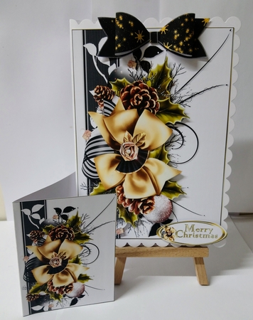 Christmas bauble flourish mini kit by Jackie Odonnell