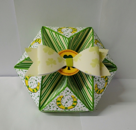 ST. PATRICKS - PETAL TOP BOX  by Jackie Odonnell