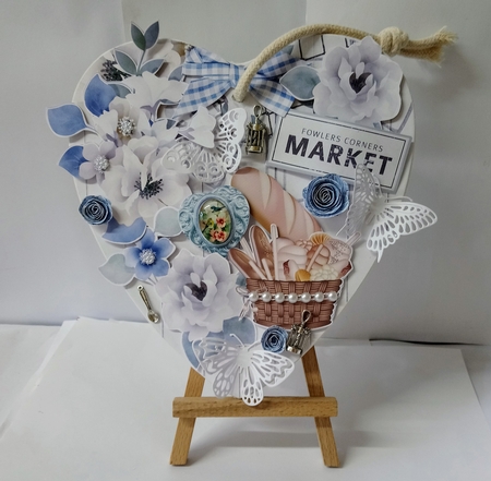 Cool-Lace Spiral Roses by Jackie Odonnell