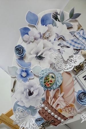 Cool-Lace Spiral Roses by Jackie Odonnell