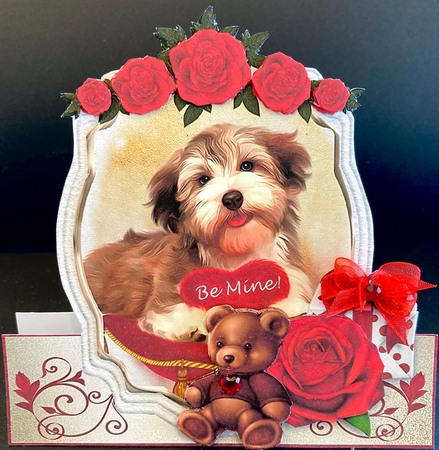 Im Yours Valentine 4 Shaped Card and Envelope Kit. by Jan Salisbury